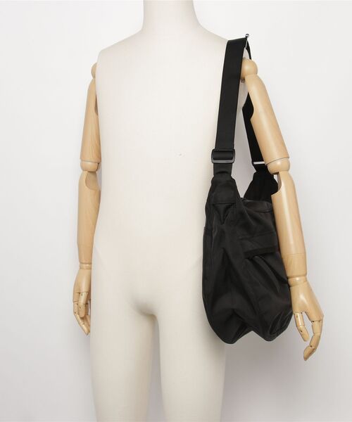 GREGORY（グレゴリー）の「サッチェルL SATCHEL L コーデュラバリスティックブラック（ショルダーバッグ・メンズ・ブラック・ONE SIZE）」の5枚目の写真
