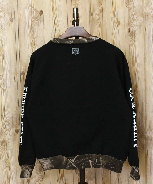AVIREX(アヴィレックス)の「CREW NECK SWEAT 'REAL TREE CAMO'(スウェット・メンズ・ブラック/カモフラージュ・XL/M/L)」の4枚目の写真
