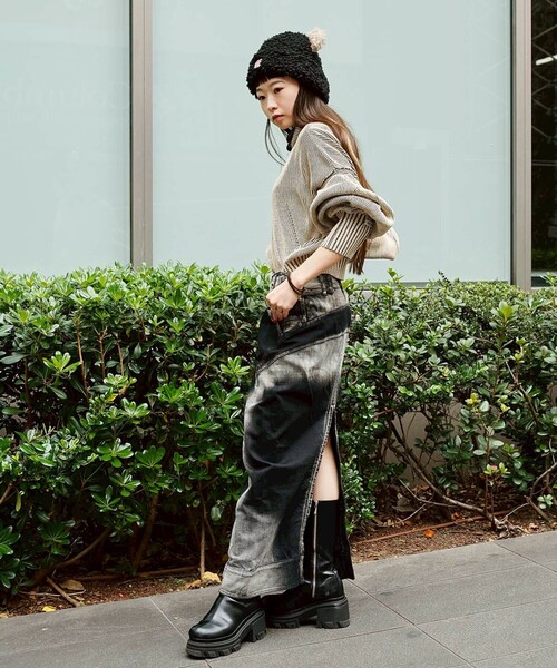 STUDIOUS（ステュディオス）の「【mukcyen/ムッシャン】low-rise denim pencil skirt/ローライズデニムペンシルスカート（スカート・レディース・ブラック・0/1）」の4枚目の写真