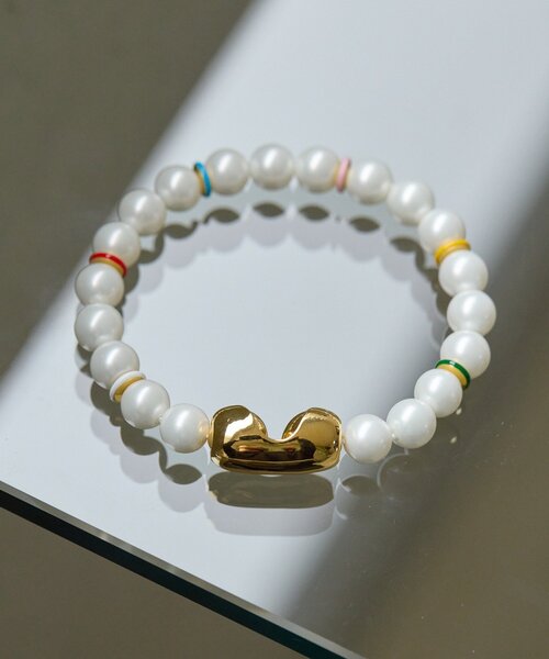 ear PAPILLONNER（イアパピヨネ）の「POPパールマグネットブレスレット（ブレスレット・レディース・ブラック/ホワイト・FREE）」の17枚目の写真