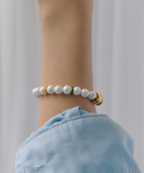 ear PAPILLONNER（イアパピヨネ）の「POPパールマグネットブレスレット（ブレスレット・レディース・ブラック/ホワイト・FREE）」の15枚目の写真