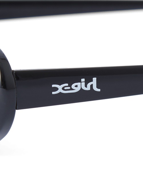 X-girl(エックスガール)の「MILLS LOGO OVAL SUNGLASSES(サングラス・レディース・ブラック/クリア/ブラウン・ONE SIZE)」の7枚目の写真