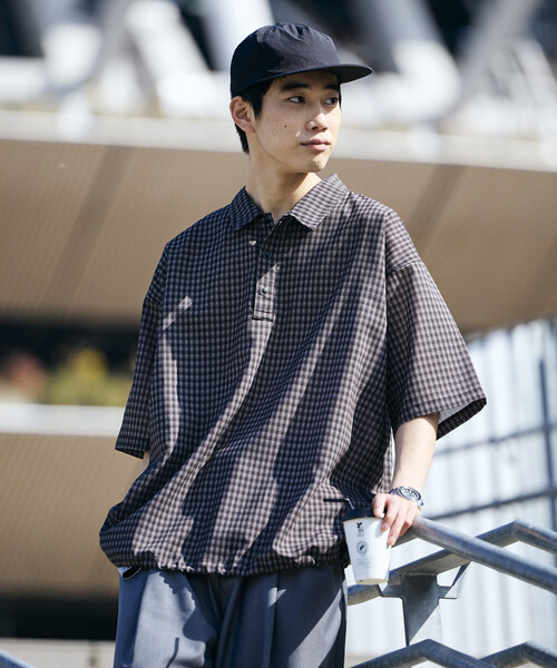 FREAK'S STORE(フリークスストア)の「限定展開 AiRide/エアライド リラックスフィット ポロシャツ/ポケッタブル/吸水速乾/UVカット(ポロシャツ・メンズ・チャコールグレー/ブラック/ネイビー/ブラック系その他・LARGE/MEDIUM/SMALL)」の21枚目の写真