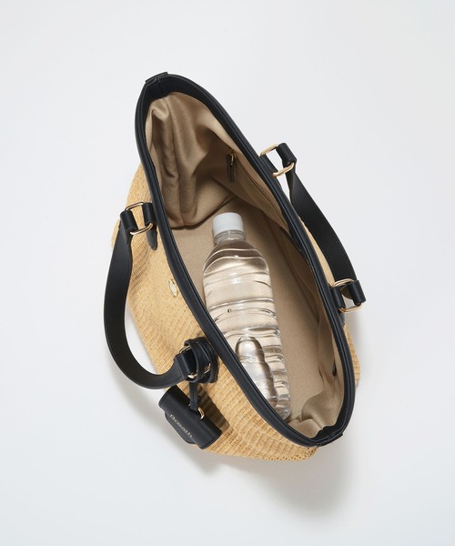 Breath TOPKAPI(ブレストプカピ)の「【Breath TOPKAPI】サングラスホルダー付き レザーコンビ カゴトートバッグ M(トートバッグ・レディース・ブラック/ホワイト/ベージュ・FREE)」の17枚目の写真
