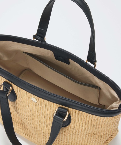 Breath TOPKAPI(ブレストプカピ)の「【Breath TOPKAPI】サングラスホルダー付き レザーコンビ カゴトートバッグ M(トートバッグ・レディース・ブラック/ホワイト/ベージュ・FREE)」の18枚目の写真