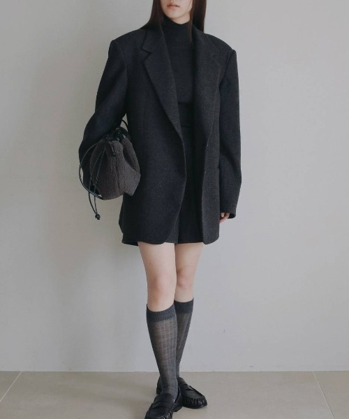 anuke(アンヌーク)の「anuke Reversible Boa Bag リバーシブルボアバッグ/62621003(ハンドバッグ・レディース・チャコールグレー/アイボリー・ONE SIZE)」の4枚目の写真