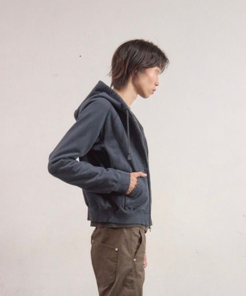 NVRFRGT(ネヴァーフォーゲット)の「Paneled Zip Up Hoodie(パーカー・メンズ・ライトベージュ/ブラック・1/3/2)」の6枚目の写真