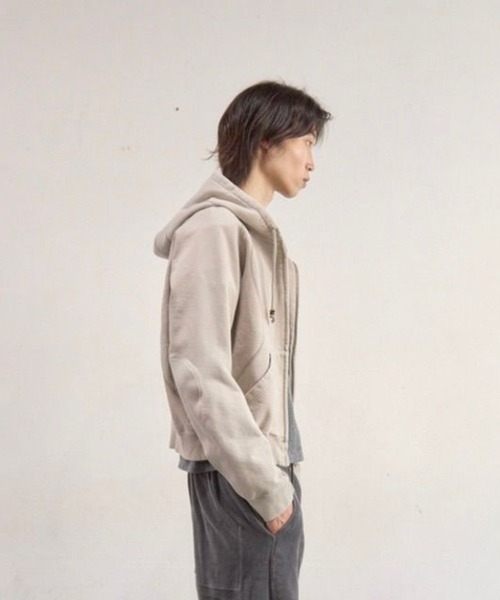 NVRFRGT(ネヴァーフォーゲット)の「Paneled Zip Up Hoodie(パーカー・メンズ・ライトベージュ/ブラック・1/3/2)」の11枚目の写真