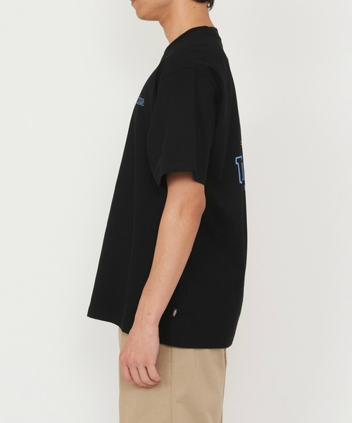 Dickies(ディッキーズ)の「Dickies/ディッキーズ フェアローンTシャツ 半袖/バックロゴTシャツ/プリントTシャツ/ブランドロゴT(Tシャツ/カットソー・メンズ・ホワイト/ブラック・LARGE/X-LARGE/SMALL/MEDIUM)」の6枚目の写真