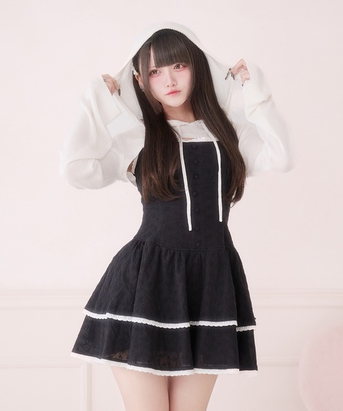 Pal elfy(パルエルフィー)の「クロップドニットフーディー(カーディガン/ボレロ・レディース・オフホワイト/ブラック・フリー)」の11枚目の写真