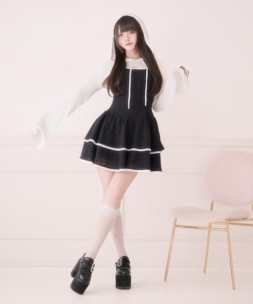 Pal elfy(パルエルフィー)の「クロップドニットフーディー(カーディガン/ボレロ・レディース・オフホワイト/ブラック・フリー)」の6枚目の写真