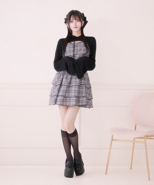 Pal elfy(パルエルフィー)の「クロップドニットフーディー(カーディガン/ボレロ・レディース・オフホワイト/ブラック・フリー)」の22枚目の写真