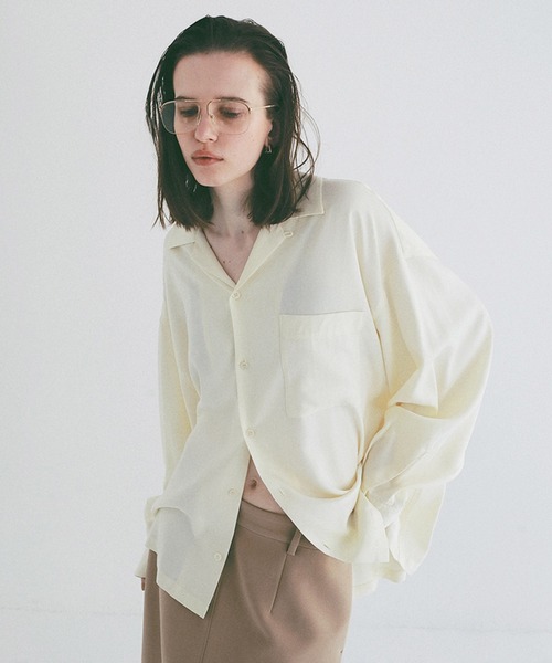 CLANE(クラネ)の「OPEN COLLAR OVER SHIRTS(シャツ/ブラウス・レディース・ブラウン/アイボリー・1/2)」の9枚目の写真