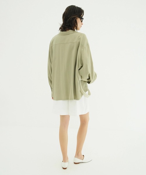 CLANE(クラネ)の「OPEN COLLAR OVER SHIRTS(シャツ/ブラウス・レディース・ブラウン/アイボリー・1/2)」の18枚目の写真