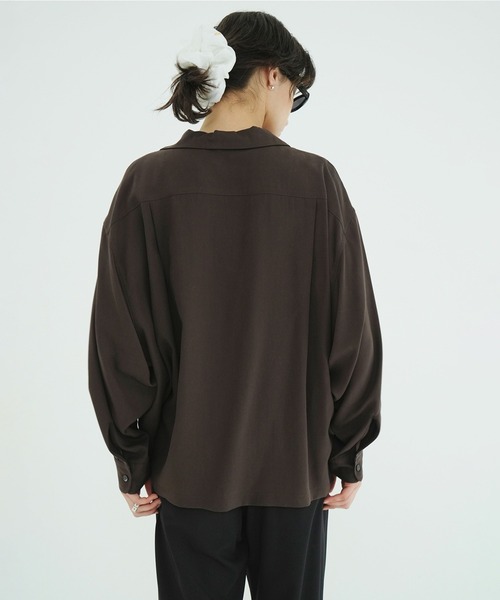 CLANE(クラネ)の「OPEN COLLAR OVER SHIRTS(シャツ/ブラウス・レディース・ブラウン/アイボリー・1/2)」の5枚目の写真