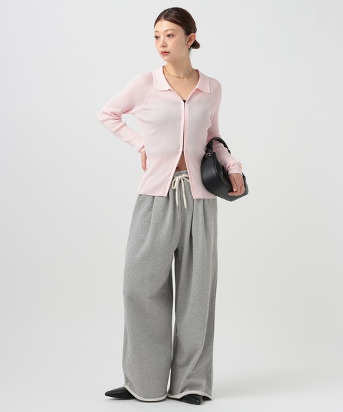 BAYFLOW（ベイフロー）の「[トレンドシルエット]カットオフスウェットタックパンツ（スウェットパンツ・レディース・オフホワイト・SMALL）」の4枚目の写真