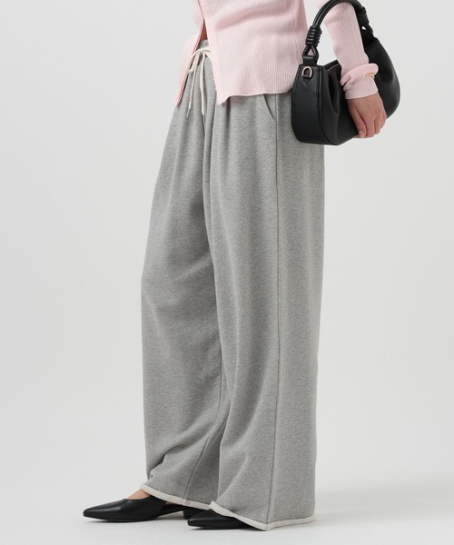 BAYFLOW（ベイフロー）の「[トレンドシルエット]カットオフスウェットタックパンツ（スウェットパンツ・レディース・オフホワイト・SMALL）」の7枚目の写真