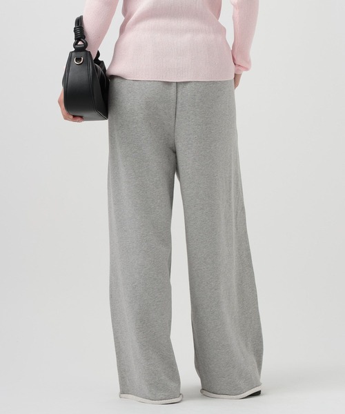 BAYFLOW（ベイフロー）の「[トレンドシルエット]カットオフスウェットタックパンツ（スウェットパンツ・レディース・オフホワイト・SMALL）」の8枚目の写真