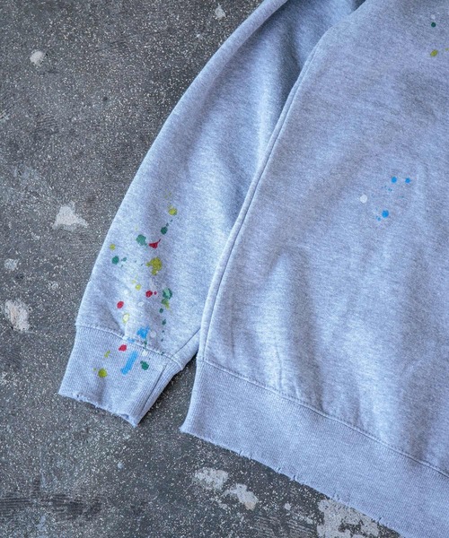 DOMINGO SELECT（ドミンゴセレクト）の「[MOOJI MOOJI] CLASSIC CREW SPLATTER PAINT / クラシッククルースプラッターペイント（スウェット・メンズ・グレー系その他・X-LARGE）」の4枚目の写真