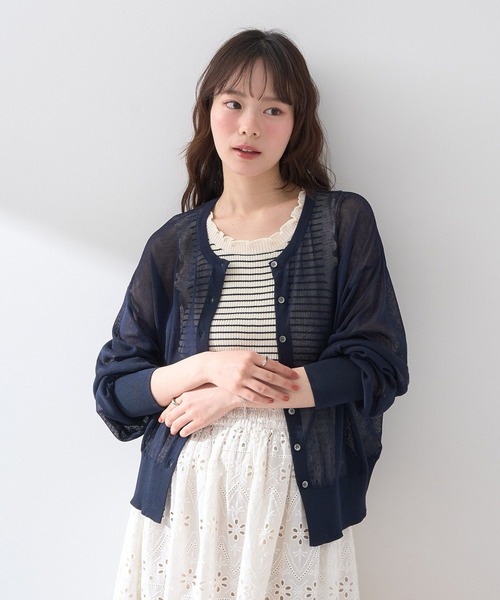 earth music&ecology(アースミュージックアンドエコロジー)の「【WEB限定】接触冷感シアークルーニットカーディガン(カーディガン/ボレロ・レディース・杢グレー/レッド/ネイビー/ブラック/アイボリー/ブルー・FREE)」の10枚目の写真