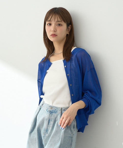 earth music&ecology(アースミュージックアンドエコロジー)の「【WEB限定】接触冷感シアークルーニットカーディガン(カーディガン/ボレロ・レディース・杢グレー/レッド/ネイビー/ブラック/アイボリー/ブルー・FREE)」の17枚目の写真