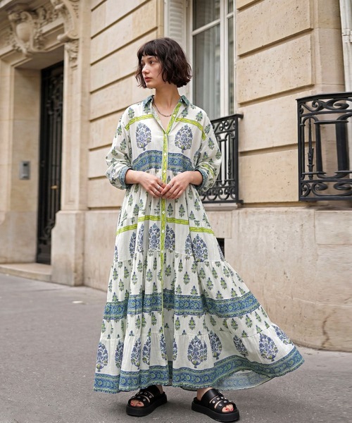 antiqua(アンティカ)の「ボタニカル柄 ワンピース(シャツワンピース・レディース・ホワイト系その他・ONESIZE)」の2枚目の写真