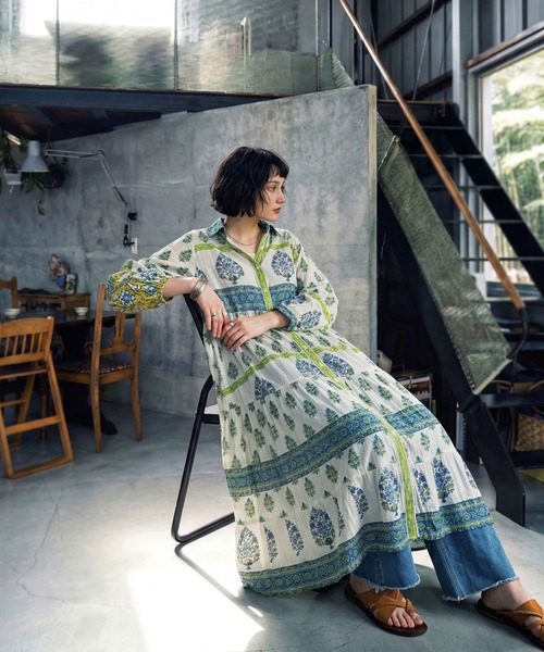 antiqua(アンティカ)の「ボタニカル柄 ワンピース(シャツワンピース・レディース・ホワイト系その他・ONESIZE)」の6枚目の写真