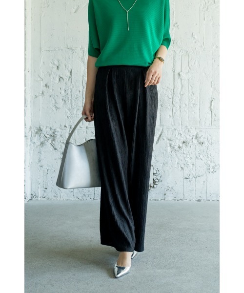 M.deux(エムドゥ)の「リラックス楊柳カットワイドパンツ(その他パンツ・レディース・ブラック・MEDIUM)」の1枚目の写真