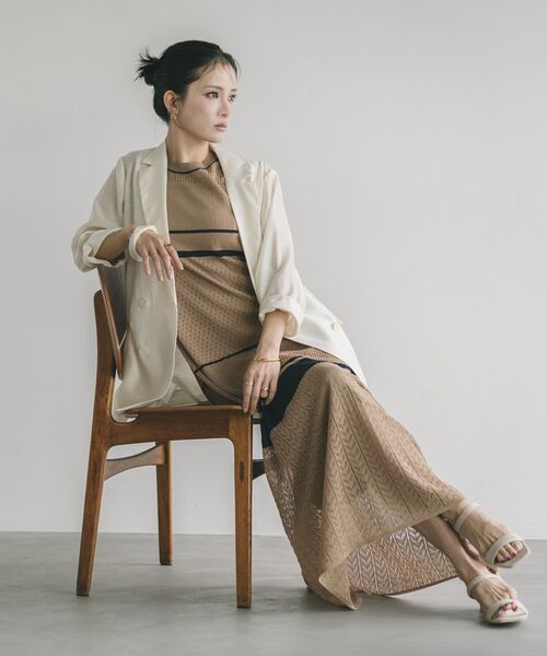 YECCA VECCA(イェッカヴェッカ)の「【尾崎紗代子さん着用】透かし編みニットワンピース(ワンピース・レディース・ベージュ/ブラック・FREE)」の7枚目の写真