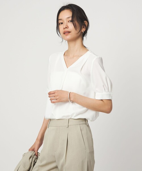 green label relaxing(グリーンレーベルリラクシング)の「Vネック ショートスリーブ ブラウス マシンウォッシャブル(シャツ/ブラウス・レディース・その他1/ホワイト/ネイビー・FREE)」の11枚目の写真