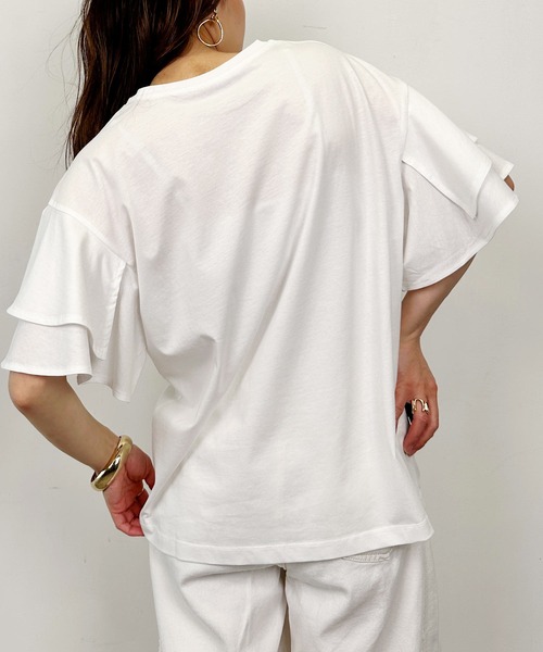 LUGIVA(ルギヴァ)の「袖フレアロゴTシャツ(Tシャツ/カットソー・レディース・ブラック/オフホワイト・M)」の12枚目の写真