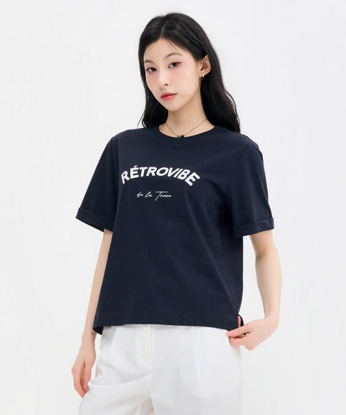 CHASECULT(チェイスカルト)の「レディース 袖変形グラフィック 半袖Tシャツ-FBRG5870D04(Tシャツ/カットソー・レディース・ネイビー・90/85)」の2枚目の写真