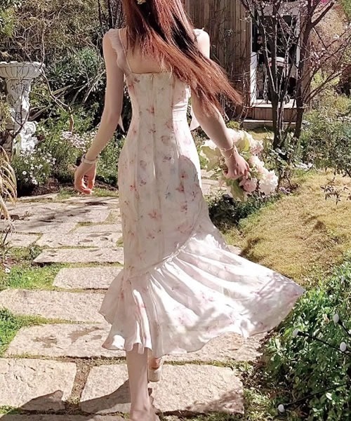 Pittok(ピットク)の「マーメイド風花柄シフォンワンピース(ワンピース・レディース・ピンク・MEDIUM)」の2枚目の写真