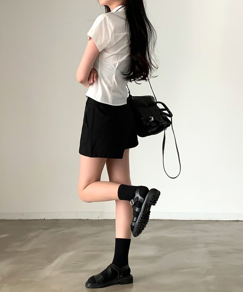 LAFFMO（ラフモ）の「ショート丈ウエストタックシャツ（シャツ/ブラウス・レディース・ブルー/ホワイト・F）」の18枚目の写真