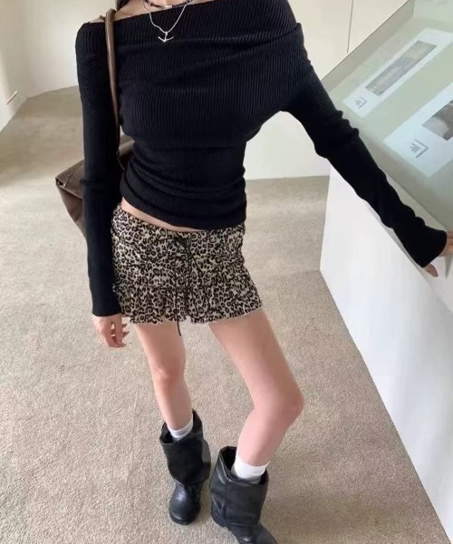 LAMPOON(ランプーン)の「ヒョウ柄ティアードミニ(スカート・レディース・ベージュ・FREE)」の8枚目の写真