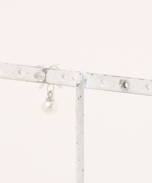 NO WAY(ノーウェイ)の「/リボン&アクリルパールドロップデザインピアス6点セット(MA/EK615)(ピアス(両耳用)・レディース・シルバー・FREE)」の2枚目の写真