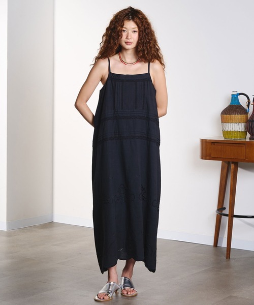 HLAADA(フラーダ)の「HLAADA for ROSEBUD/SCHIFFLI CAMI DRESS(ワンピース・レディース・オフホワイト/ブラック・ONE SIZE)」の4枚目の写真