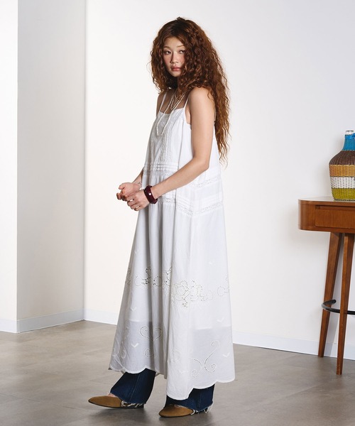 HLAADA(フラーダ)の「HLAADA for ROSEBUD/SCHIFFLI CAMI DRESS(ワンピース・レディース・オフホワイト/ブラック・ONE SIZE)」の6枚目の写真