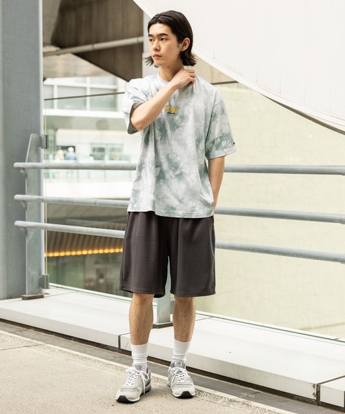 FRUIT OF THE LOOM(フルーツオブザルーム)の「【FRUIT OF THE LOOM / BAYFLOW】タイダイTシャツ(MEN)(Tシャツ/カットソー・メンズ・グレー/ブルー・LARGE/MEDIUM)」の3枚目の写真