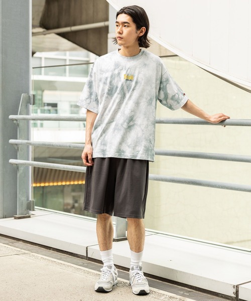 FRUIT OF THE LOOM(フルーツオブザルーム)の「【FRUIT OF THE LOOM / BAYFLOW】タイダイTシャツ(MEN)(Tシャツ/カットソー・メンズ・グレー/ブルー・LARGE/MEDIUM)」の4枚目の写真