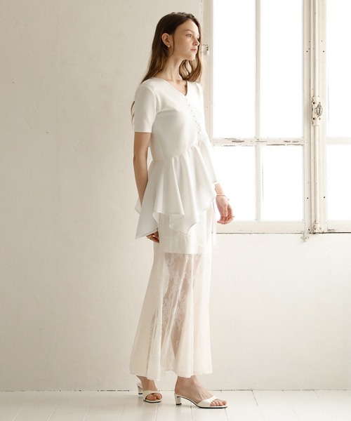 MIELI INVARIANT(ミエリインヴァリアント)の「Peplum Henry Half Sleeve Tops(Tシャツ/カットソー・レディース・ブラック/グレー/ホワイト・FREE)」の21枚目の写真