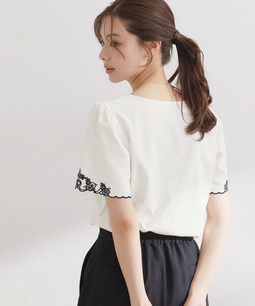 couture brooch(クチュールブローチ)の「【接触冷感・UVカット・洗える】袖刺繍カットソー(Tシャツ/カットソー・レディース・ブラック/ホワイト系7/ピンク系その他・38/36/42/40)」の16枚目の写真