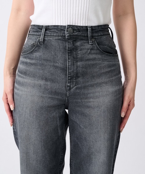 YANUK（ヤヌーク）の「【YANUK/ヤヌーク】Wide Straight LILITH（デニムパンツ・レディース・ダークグレー・24.0cm/23.0cm）」の6枚目の写真
