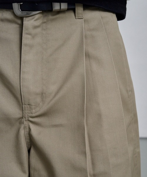 THE CLE(ザクレ)の「COTTON WIDE SHORTS / コットンワイドショーツ(その他パンツ・メンズ・ベージュ/ブラック・SMALL/MEDIUM/LARGE)」の11枚目の写真