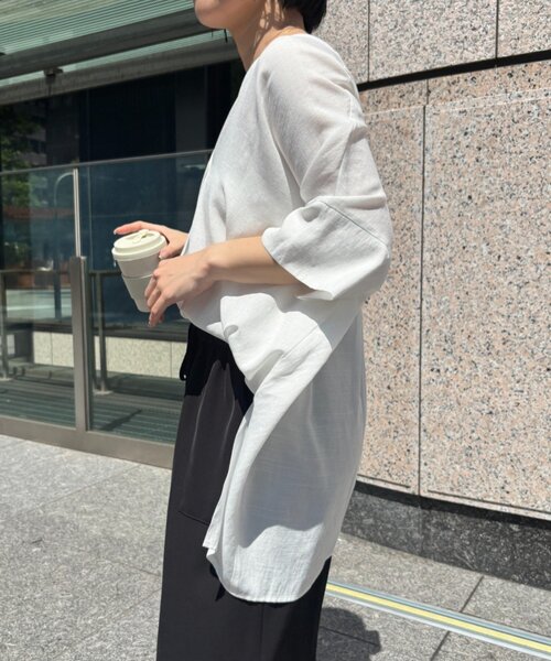 Jena espace merveilleux(ジェナ エスパスメルヴェイユ)の「リネンライクシャツ(シャツ/ブラウス・レディース・ピンク/オフホワイト/イエロー・FREE)」の7枚目の写真