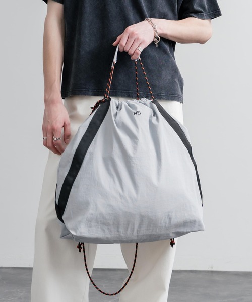 MEI（メイ）の「MEI メイ DRAW TOTE 2WAYドローコードトートバッグ/ショルダーバッグ（トートバッグ・メンズ・ベージュ/ブラック・FREE）」の6枚目の写真