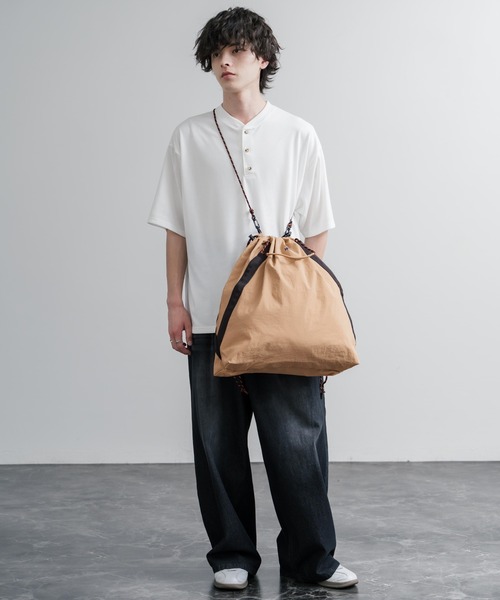 MEI（メイ）の「MEI メイ DRAW TOTE 2WAYドローコードトートバッグ/ショルダーバッグ（トートバッグ・メンズ・ベージュ/ブラック・FREE）」の17枚目の写真