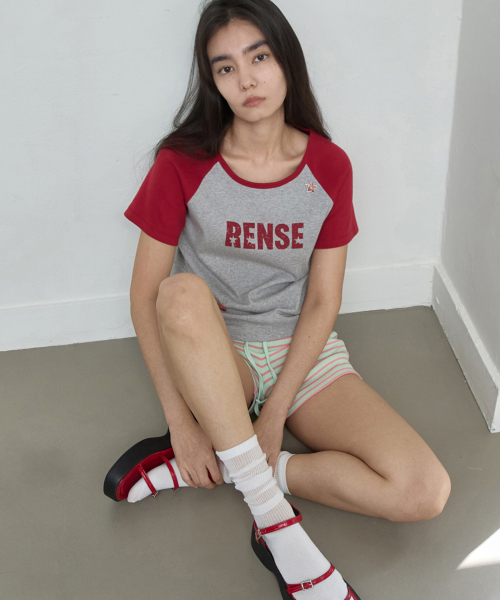 RENSE(レンセ)の「Raglan Color Block Logo Tee Red(Tシャツ/カットソー・レディース・その他・OS)」の2枚目の写真