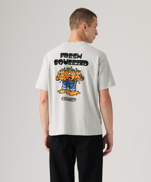 Levi's(リーバイス)の「Levi's/リーバイス ヴィンテージフィット グラフィックTシャツ(Tシャツ/カットソー・メンズ・グレー・L/M/S/XL)」の3枚目の写真