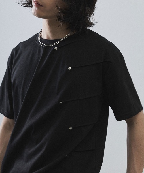 Shoowtime(ショウタイム)の「Asymmetrical Snap Button Waffle T-Shirt / アシンメトリースナップボタンワッフルTシャツ(Tシャツ/カットソー・メンズ・ホワイト/ブラック・MEDIUM/LARGE/X-LARGE)」の4枚目の写真